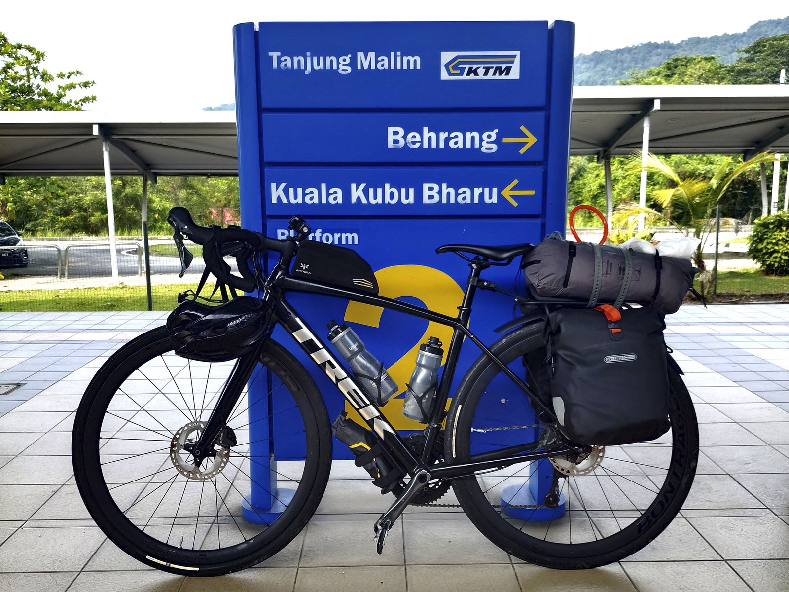 Overnight bikepacking Tanjung Malim / Sungai Bernam