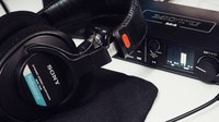 mdr7506-motu-m4.jpg