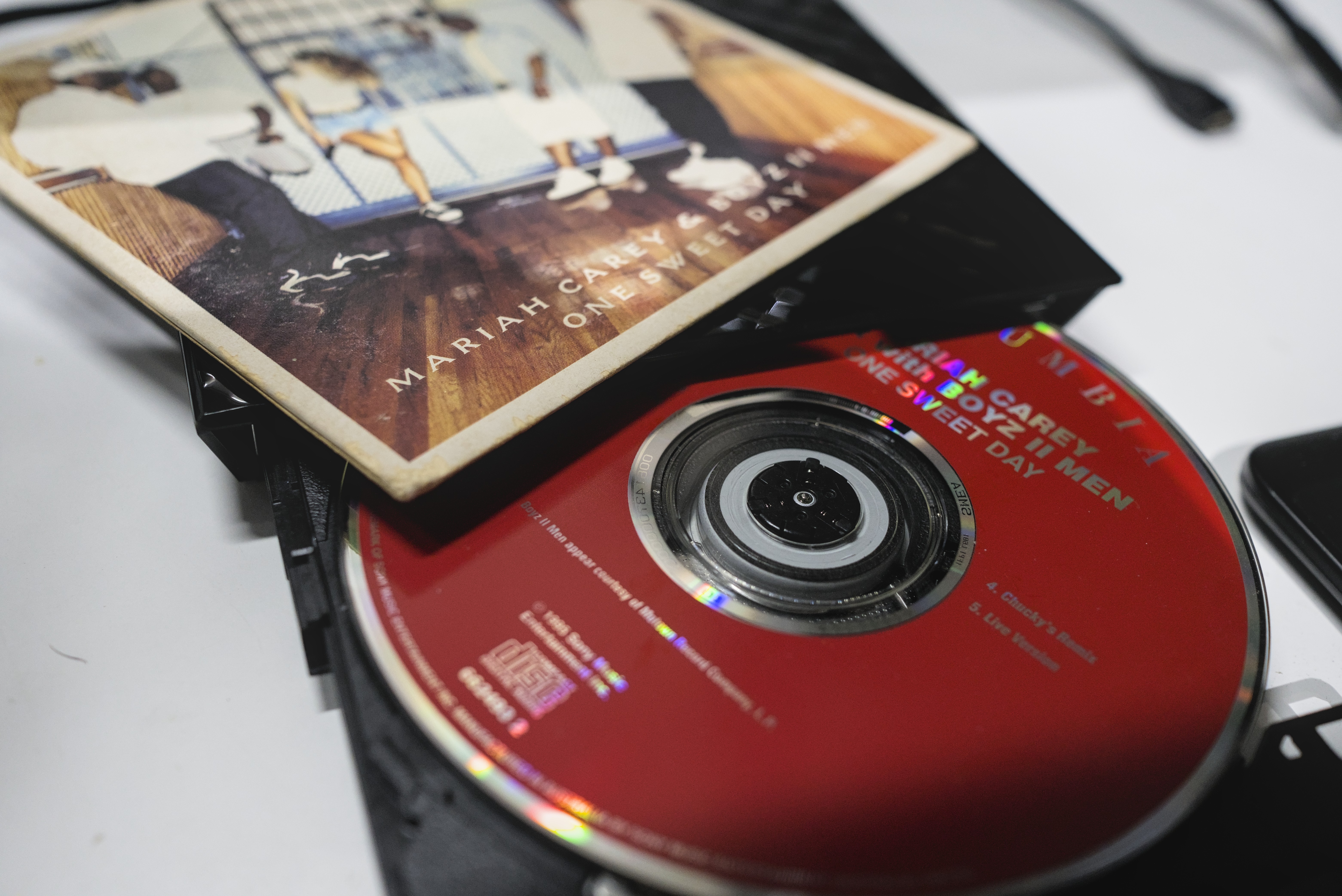 Managing Personal Digital Music Library — Khairil Yusof